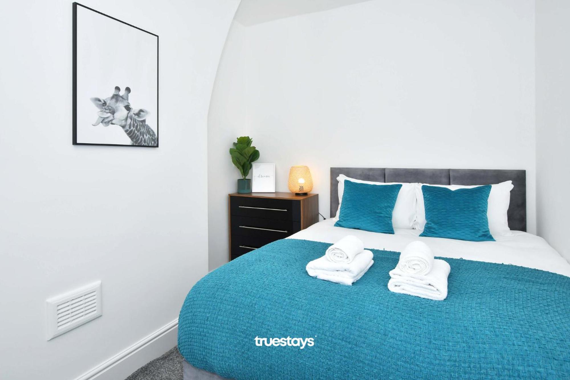 Gilman House By Truestays - 4 Bedroom House In Stoke-On-Trent Etruria Bagian luar foto